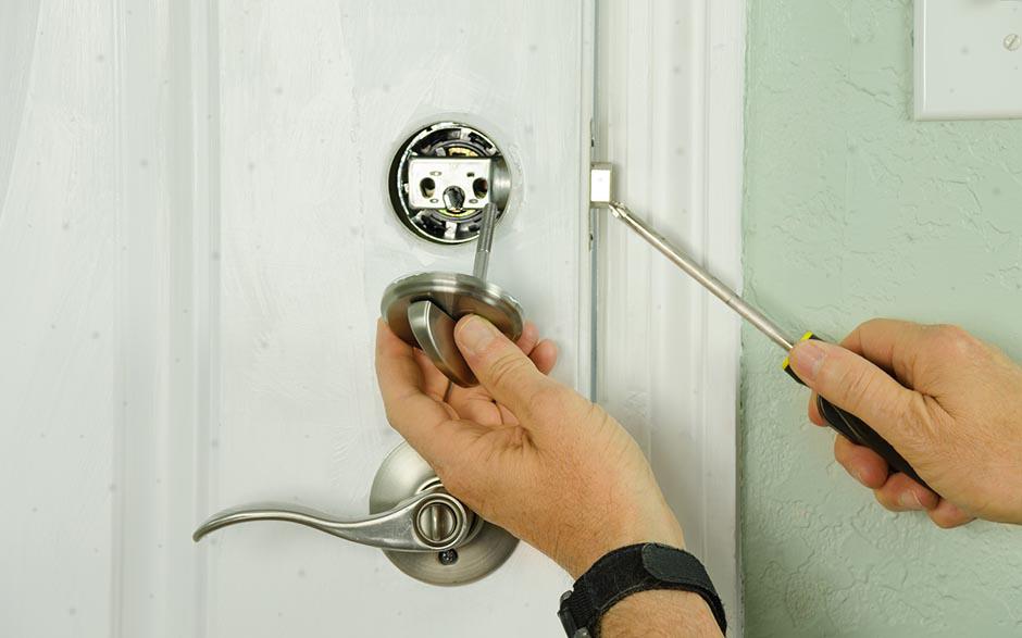 serrurier porte claquée Arcueil